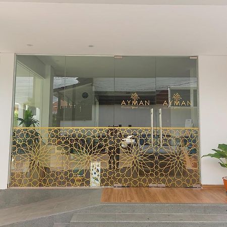 Ayman Syariah Hotel 수라바야 외부 사진